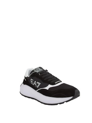 SNEAKERS EA7 EMPORIO ARMANI NERO in UOMO