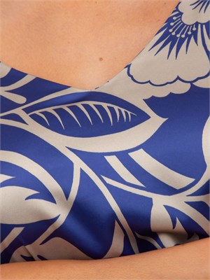 Top canotta Emme Marella in raso blu con stampa foliage all over in DONNA