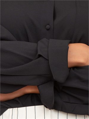 TWIN-SET Camicia Twinset Actitude in crêpe de Chine nera con tasca avanti in DONNA