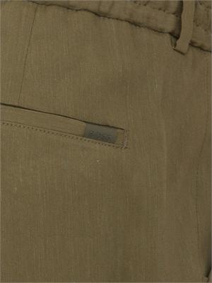 Pantaloni Boss verde con fit affusolato in misto lino in UOMO