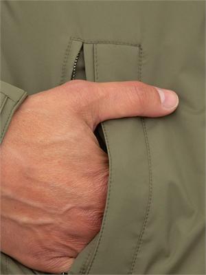 Giubbino verde con cappuccio  Moorer idrorepellente in UOMO