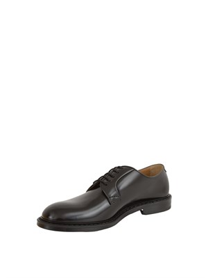 Scarpa stringata uomo Doucal's in pelle nera modello Derby a cinque fori in UOMO