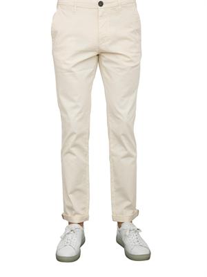 Pantalone chino Aiace Galassi in gabardina stretch avorio in UOMO