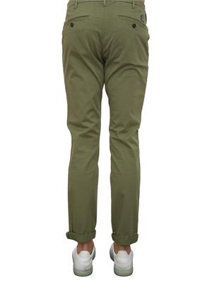 Pantalone chino Aiace Galassi in gabardina stretch verde in UOMO