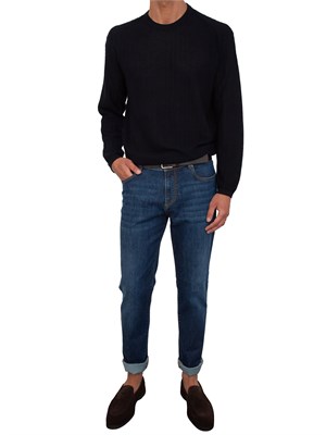 Maglione Emporio Armani in misto lyocell blu con lavorazione maglia in UOMO