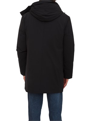 Giaccone tecnico nero Peuterey in tessuto riciclato in UOMO