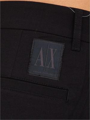 Pantaloni chino nero Armani Exchange in UOMO