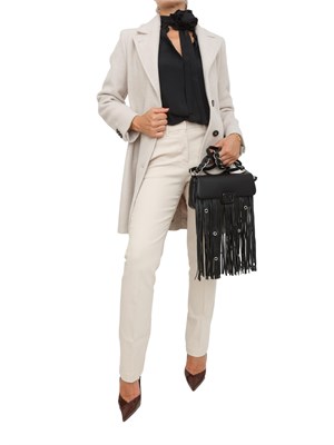 Camicia Marella in crepe de Chine di misto seta nera con cintura fiore in DONNA