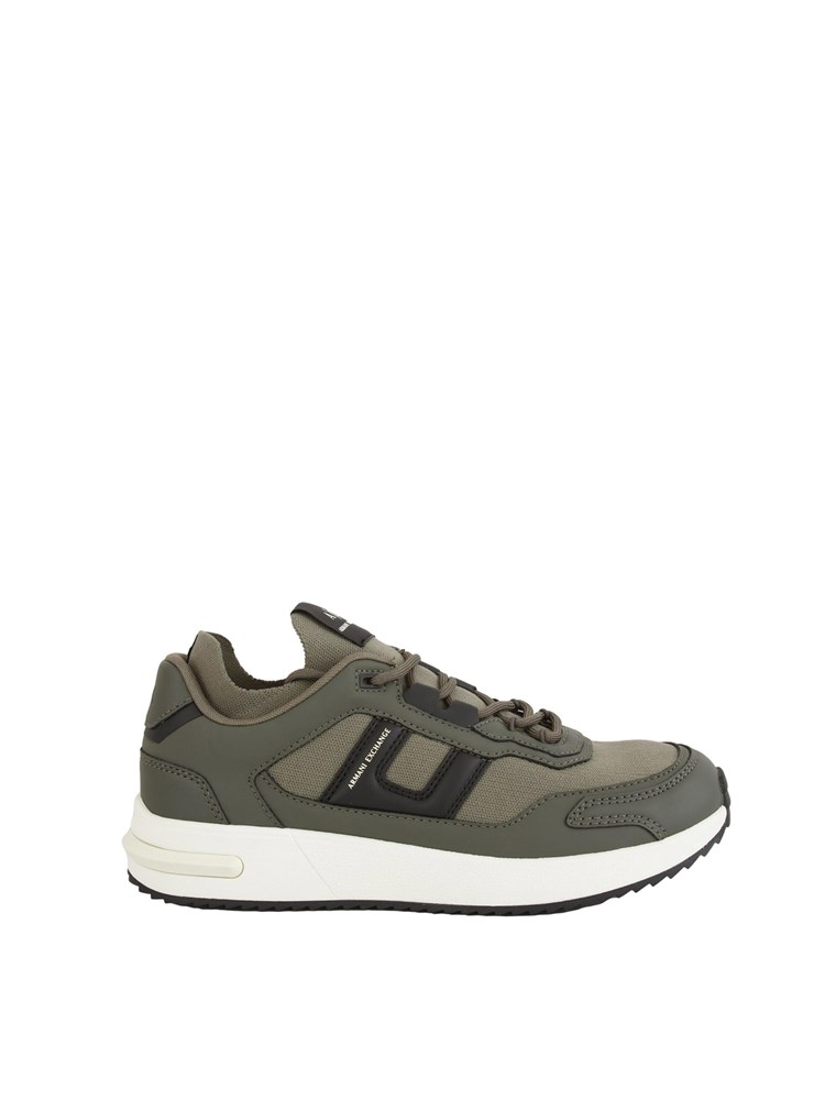 Sneakers uomo Armani Exchange in tessuto tecnico verde