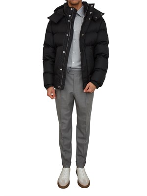 Giubbotto nero Boss uomo in tessuto idrorepellente in UOMO