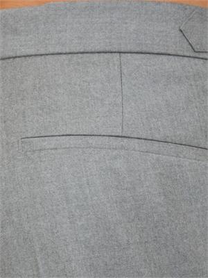 Pantaloni Boss uomo in lana vergine grigi in UOMO