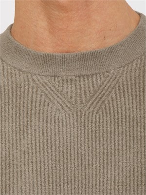 Maglia Boss uomo in misto viscosa effetto velluto verde in UOMO