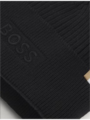 Berretto Boss uomo in misto lana nero in UOMO