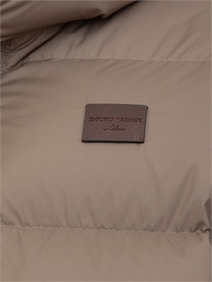 Piumino uomo Emporio Armani in nylon verde kaki in UOMO