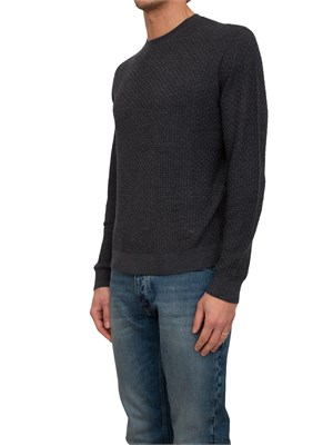 Maglia girocollo uomo Emporio Armani in pura lana vergine grigia in UOMO