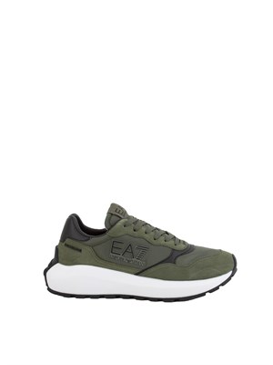 Sneakers uomo EA7 Emporio Armani in suede e tessuto verdi in UOMO