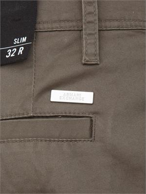 Pantaloni Armani Exchange uomo in raso di cotone marrone in UOMO