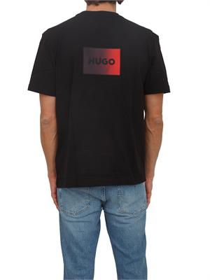BOSS T-shirt HUGO uomo in cotone nero con patch logo sfumato in UOMO