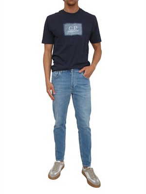 T-shirt C.P. Company in cotone blu ricamo logo in UOMO