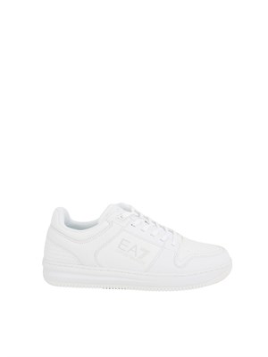 EA7 EMPORIO ARMANI Sneaker uomo Emporio Armani in ecopelle bianca in UOMO