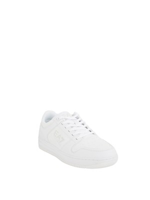 EA7 EMPORIO ARMANI Sneaker uomo Emporio Armani in ecopelle bianca in UOMO