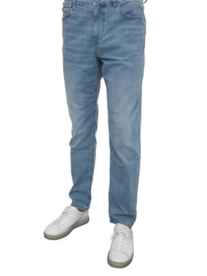 Jeans Maine regular fit in denim elasticizzato blu Boss in UOMO