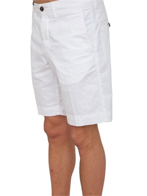 Bermuda Peuterey in cotone stretch bianco in UOMO