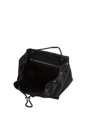 K.LAGERFELD Zaino Karl Lagerfeld Jeans in nylon nero con tasche e patta. in DONNA