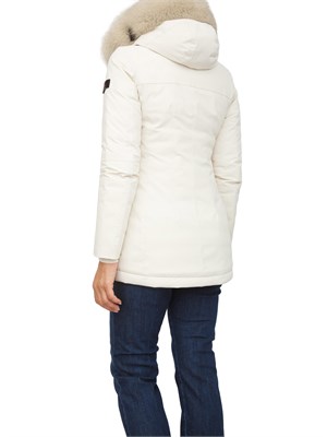 Piumino slim Peuterey con pelliccia in tono colore bianco in DONNA