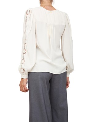TWIN-SET Blusa Twinset in crêpe avorio con ricamo su maniche a palloncino in DONNA