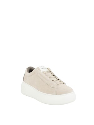 ARMANI EXCHANGE Sneakers donna Emporio Armani in pelle suede beige con suola alta in DONNA