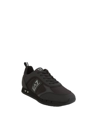 Sneakers uomo EA7 Emporio Armani in tessuto tecnico nero in UOMO