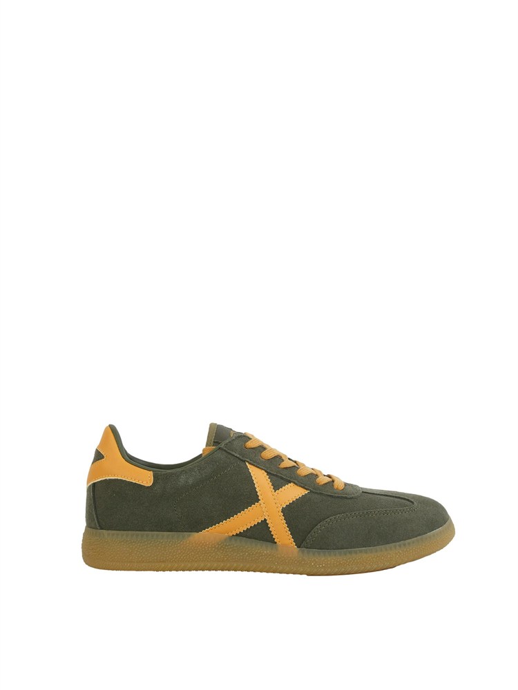 Sneakers Munich Barru 181 in pelle verde