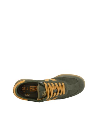 Sneakers Munich Barru 181 in pelle verde in UOMO