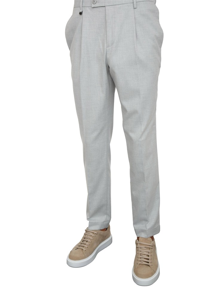 Pantaloni 