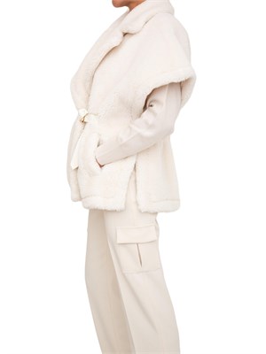 Cappa gilet Blugirl in faux fur bianco con cinturino in DONNA