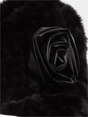 Poncho Blugirl in faux fur nero con spilla removibile in DONNA
