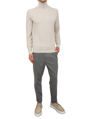 Maglia lupetto Paolo Pecora in lana panna con lavorazione wave in UOMO