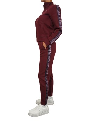Tuta sportiva EA7 Emporio Armani in tecnologia VENTUS7 bordeaux in DONNA