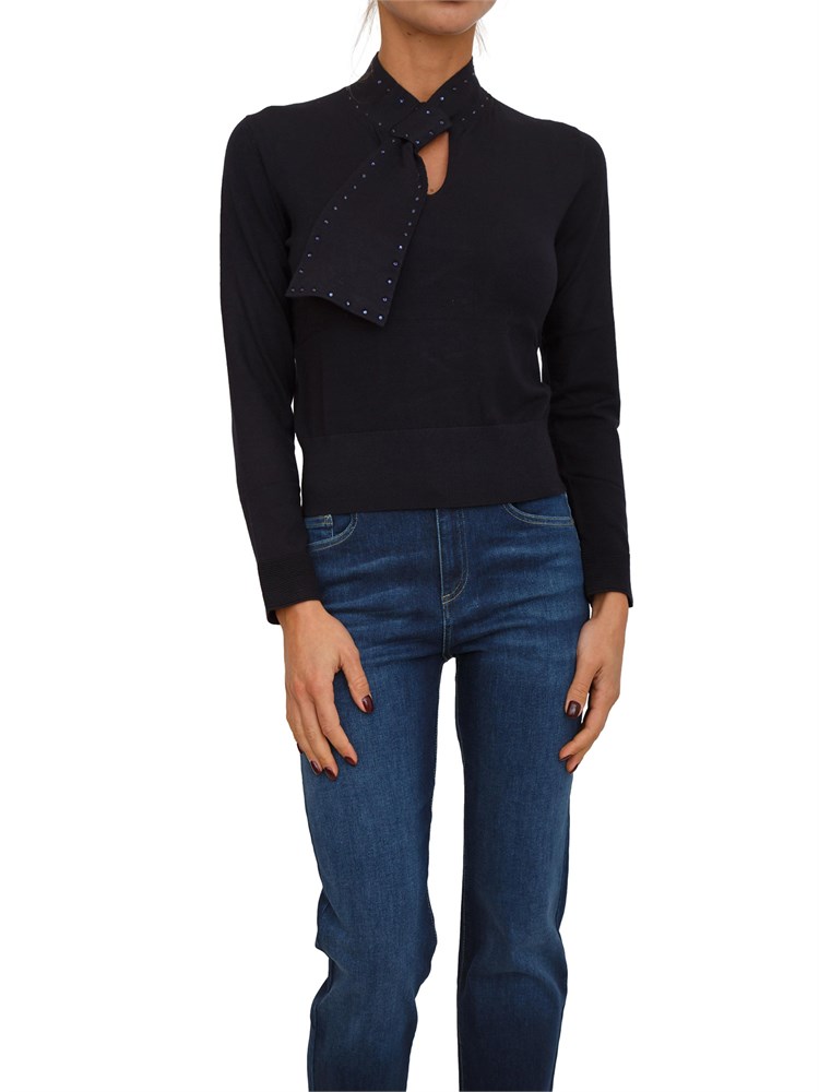 Maglia donna Maestrale Nenette in viscosa blu con sciarpina e borchie