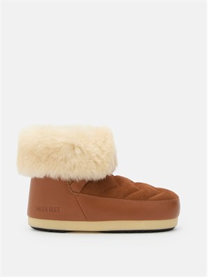 Stivali EVX Igloo Moon Boot in pelle scamosciata marrone e shearling in DONNA