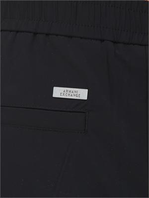 Bermuda Armani Exchange in tessuto nero in UOMO